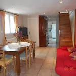 Folleville Near Asterix Park Holiday home