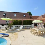 Holiday home Folleville Near Asterix Park