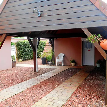 Folleville Near Asterix Park 度假居 *